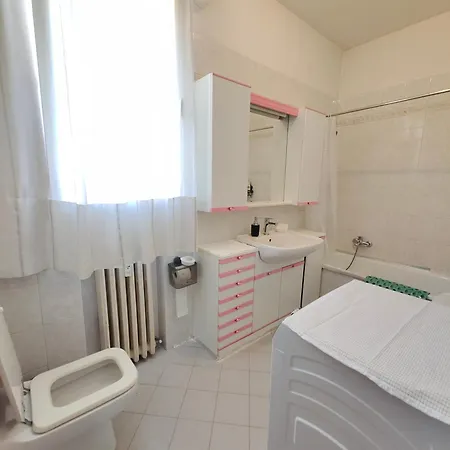 Stella Bed & Breakfast *